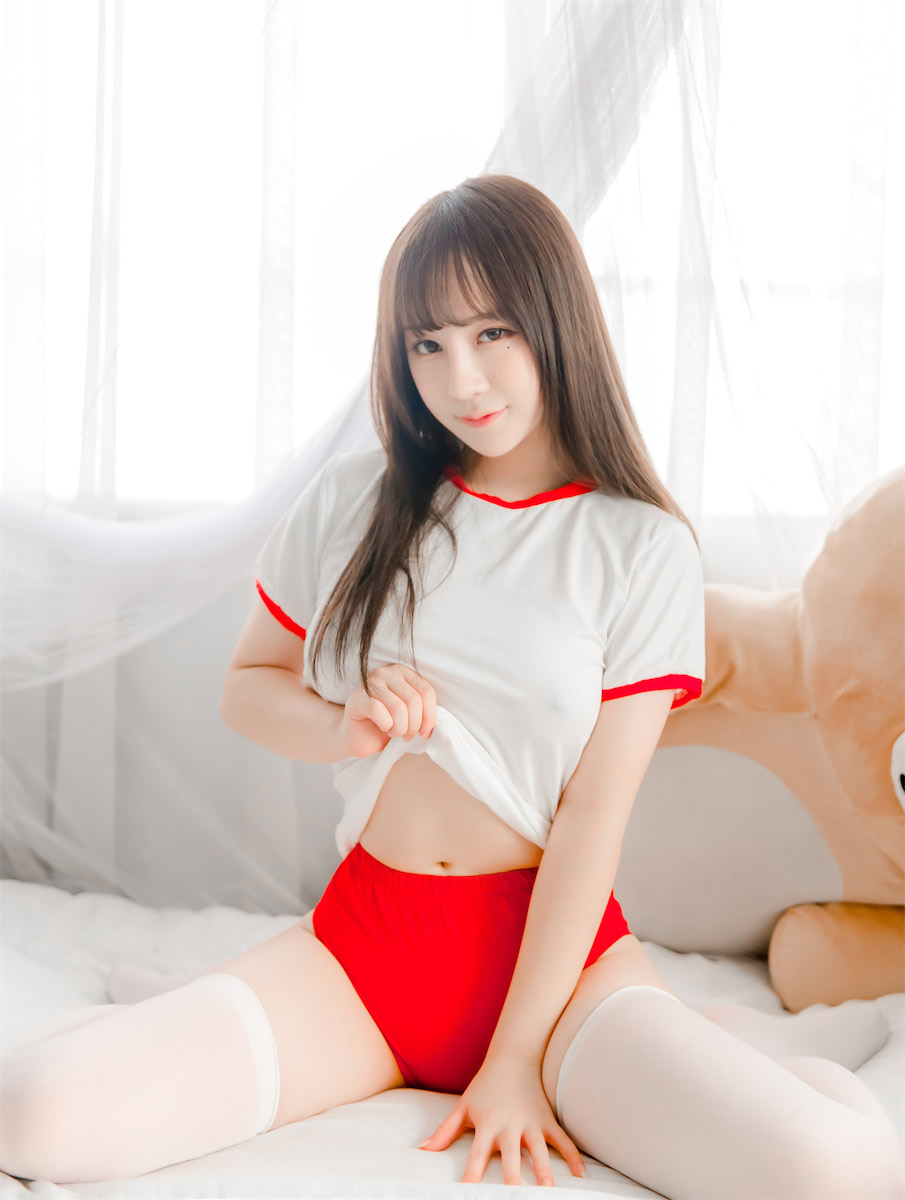 尤猫醒醒ovo少女春梦2