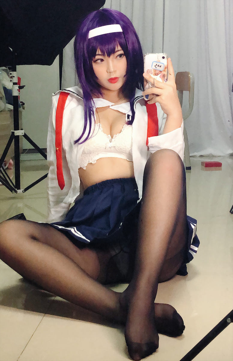 白烨烨学姐校服1