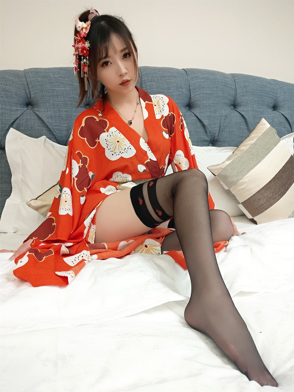 小女巫露娜黑丝樱花和服3