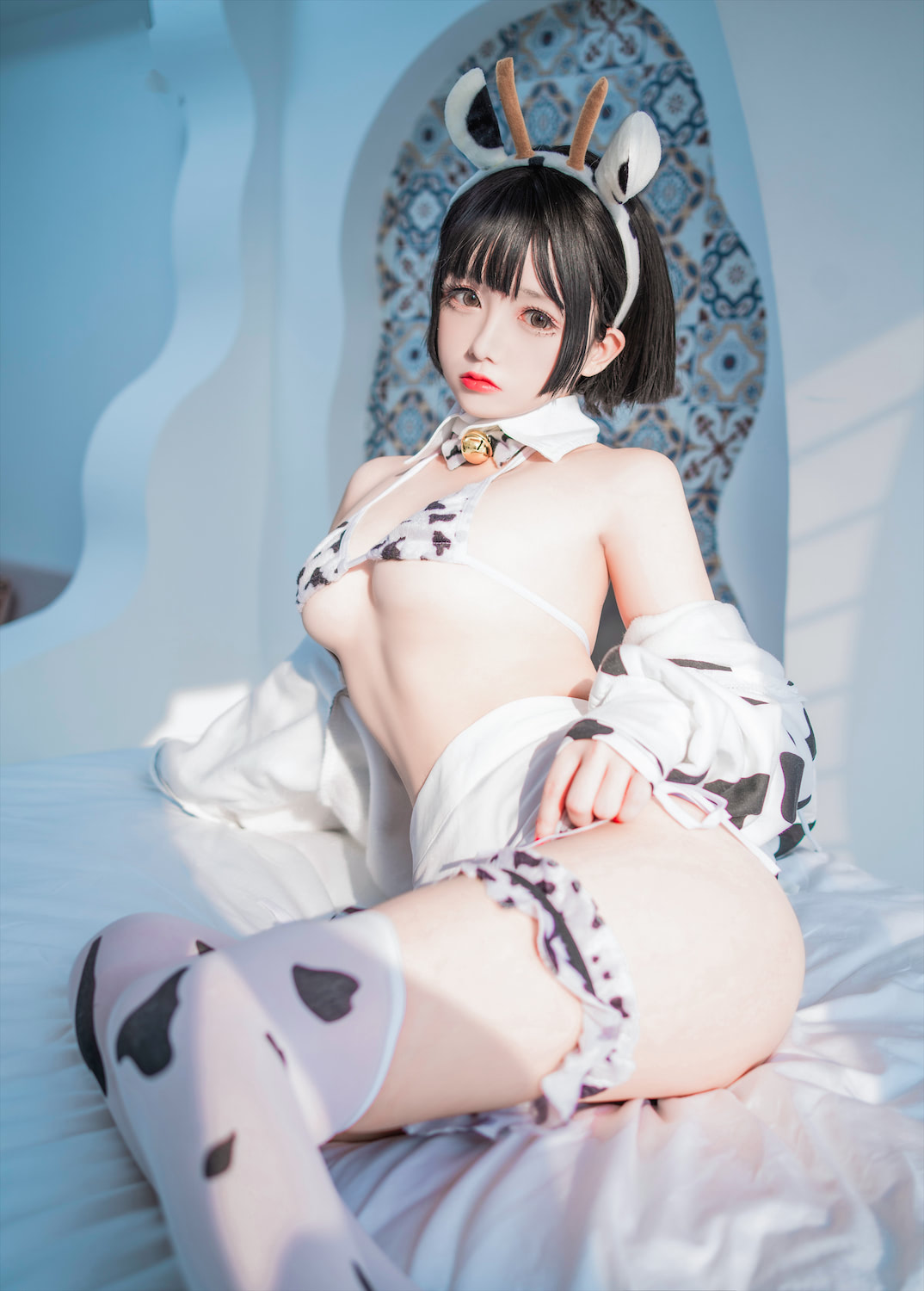 日奈娇 奶牛コスプレ妹妹2