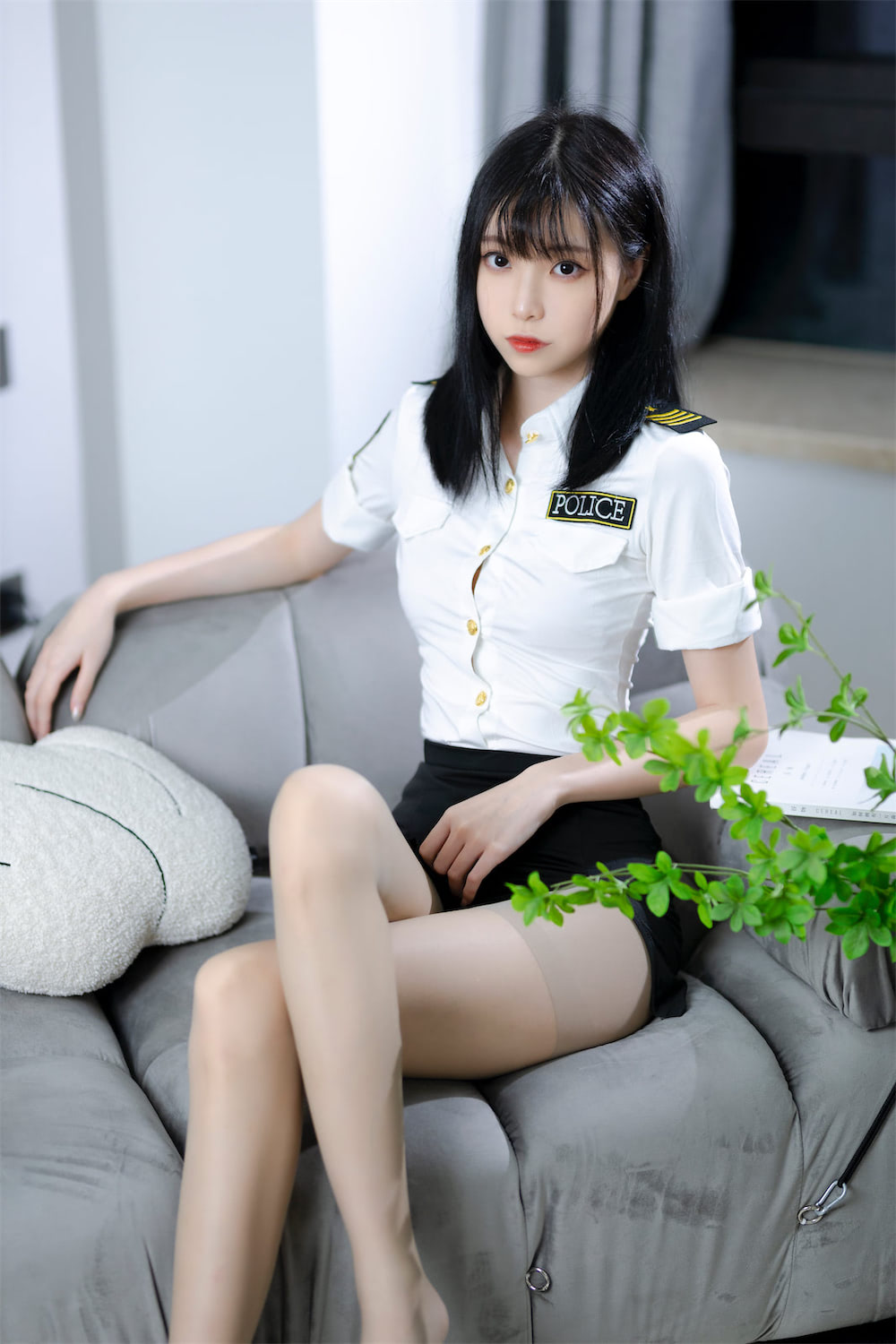 许岚LAN灰丝制服1